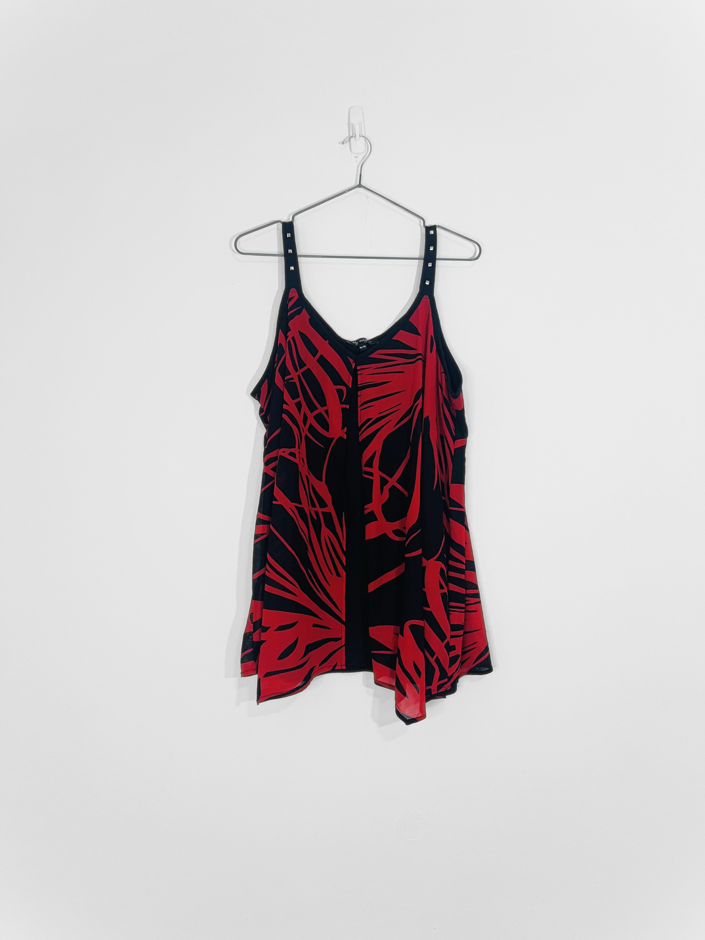 Black and Red Tank Top (XL)