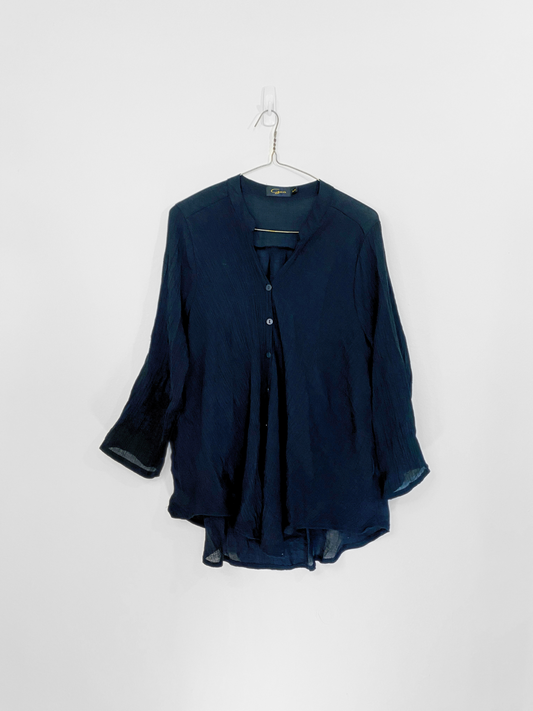 Chemisier en crêpe noir (X)