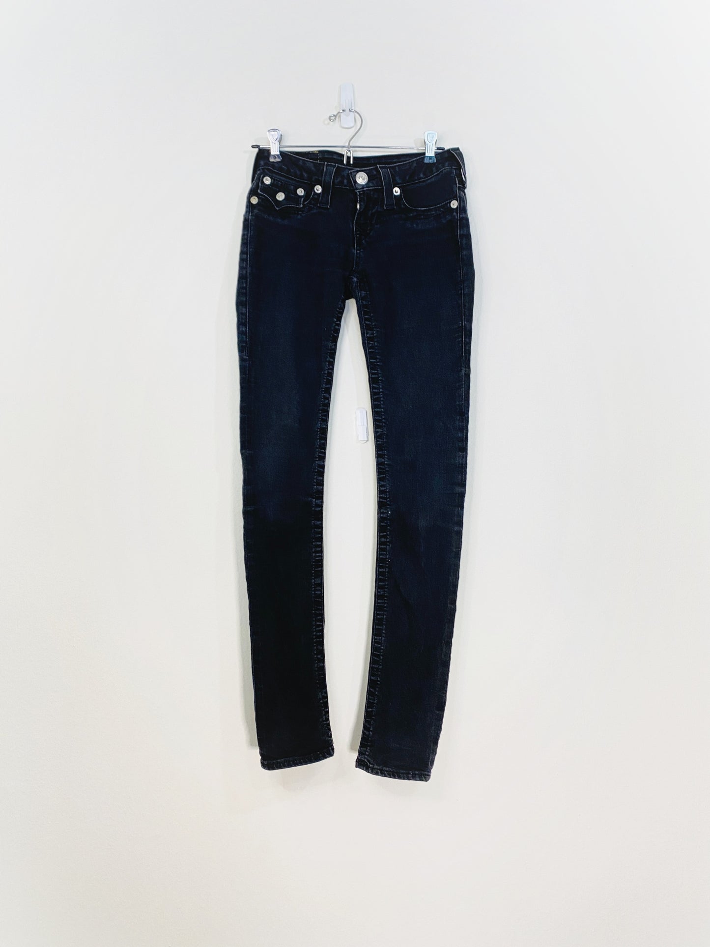 Jean skinny noir (taille 25)