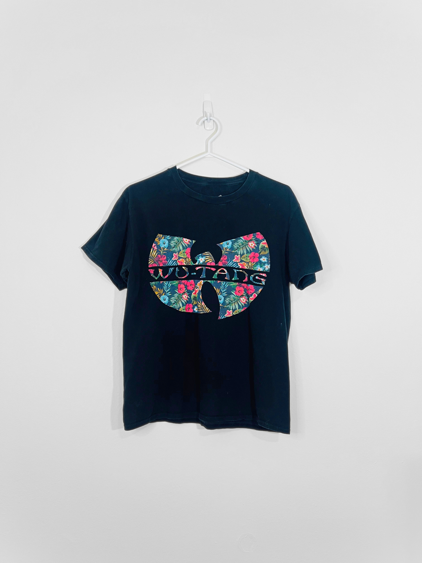 Floral Wutang T-shirt (Medium)