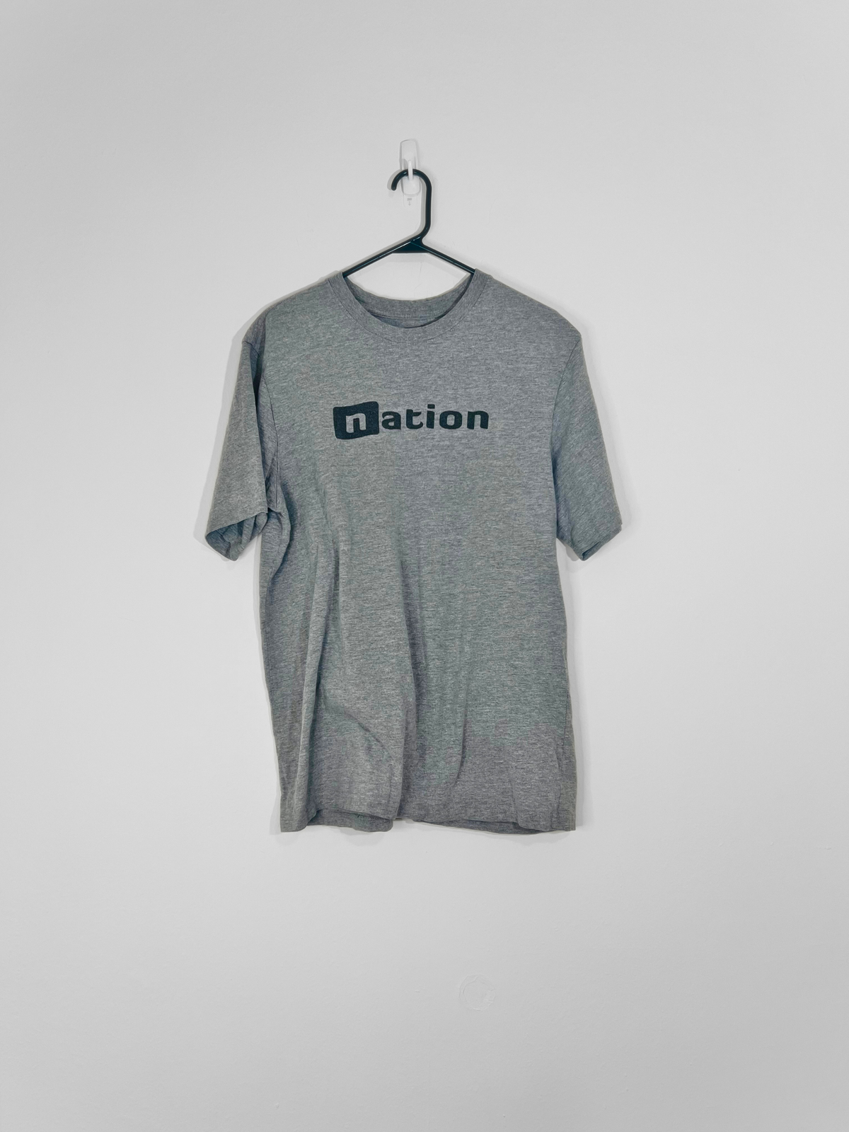 Grey Graphic Tee (Large)