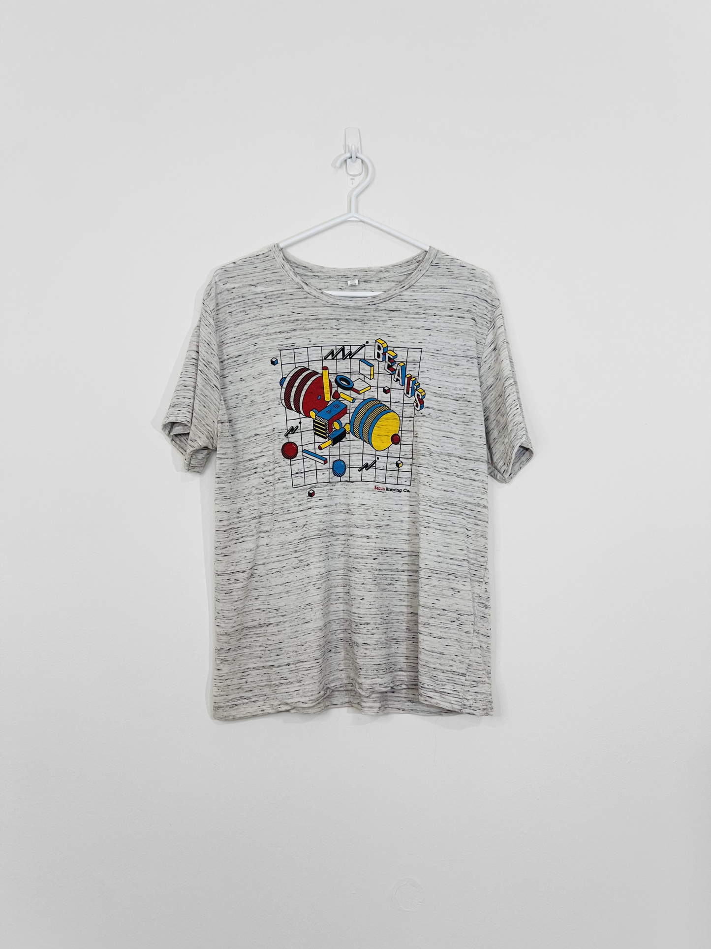White Graphic Tee (Large)