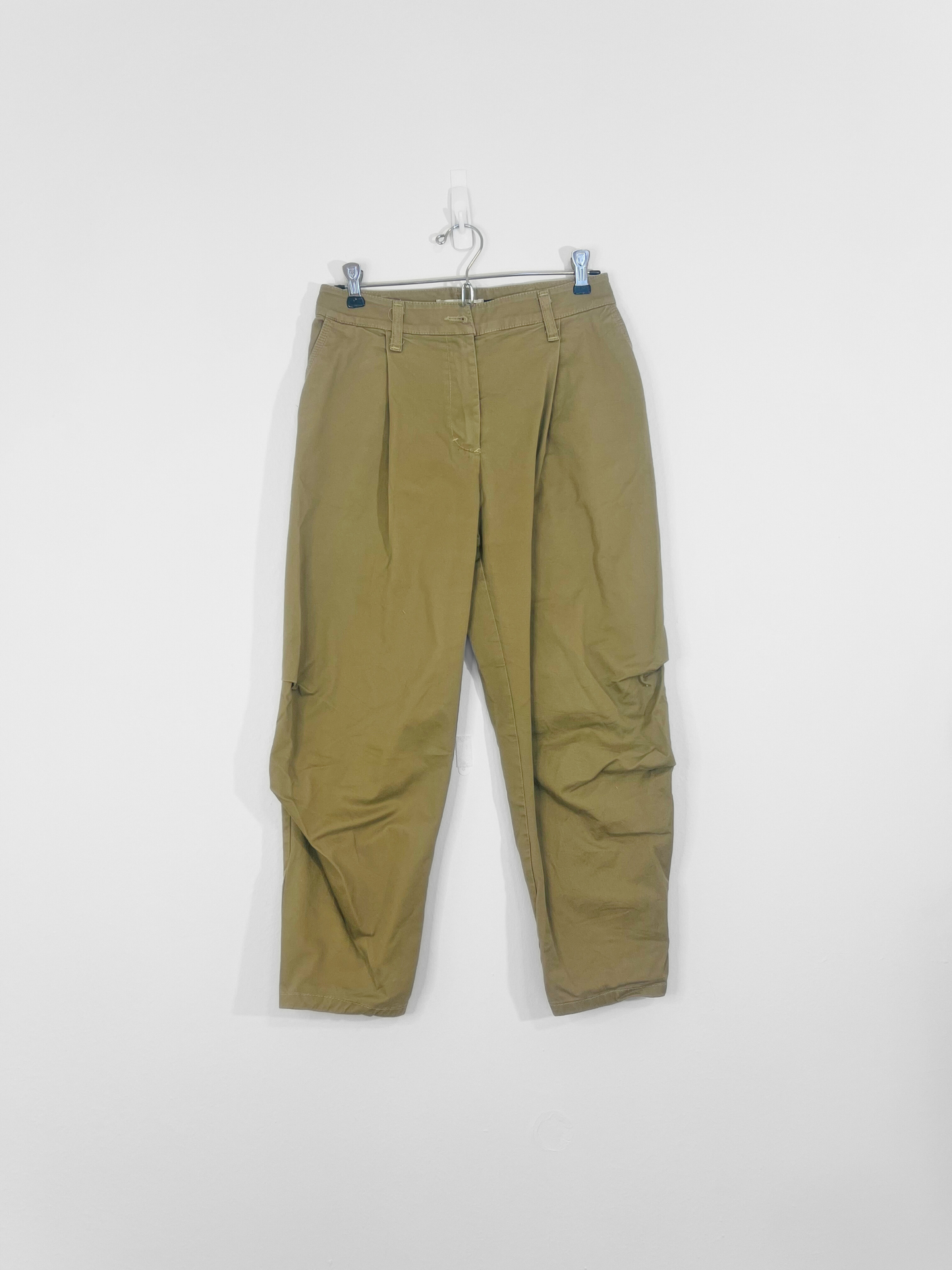 Khaki Capri Pants (Small)