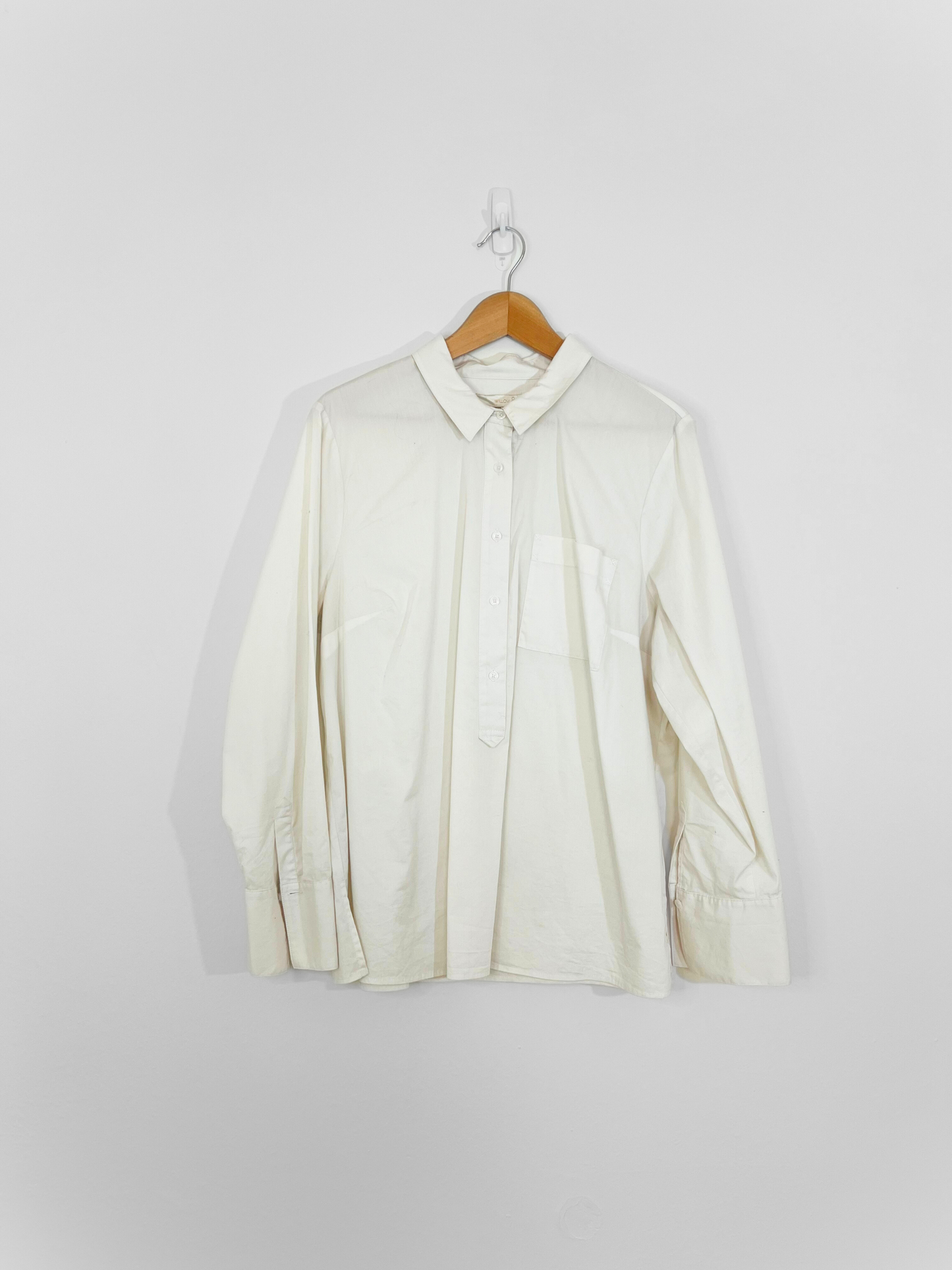 White Button Down Shirt (1X)