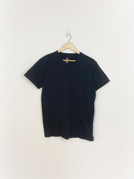 Black V-Neck Tee (Medium)