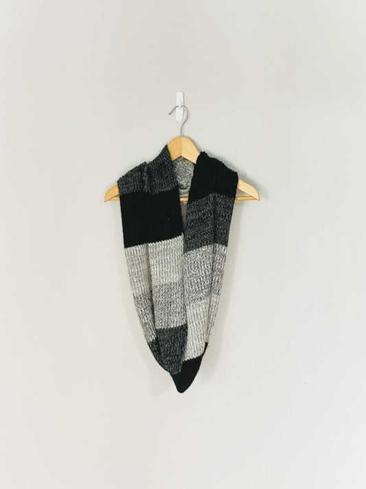 Knit Color-block Infinity Scarf