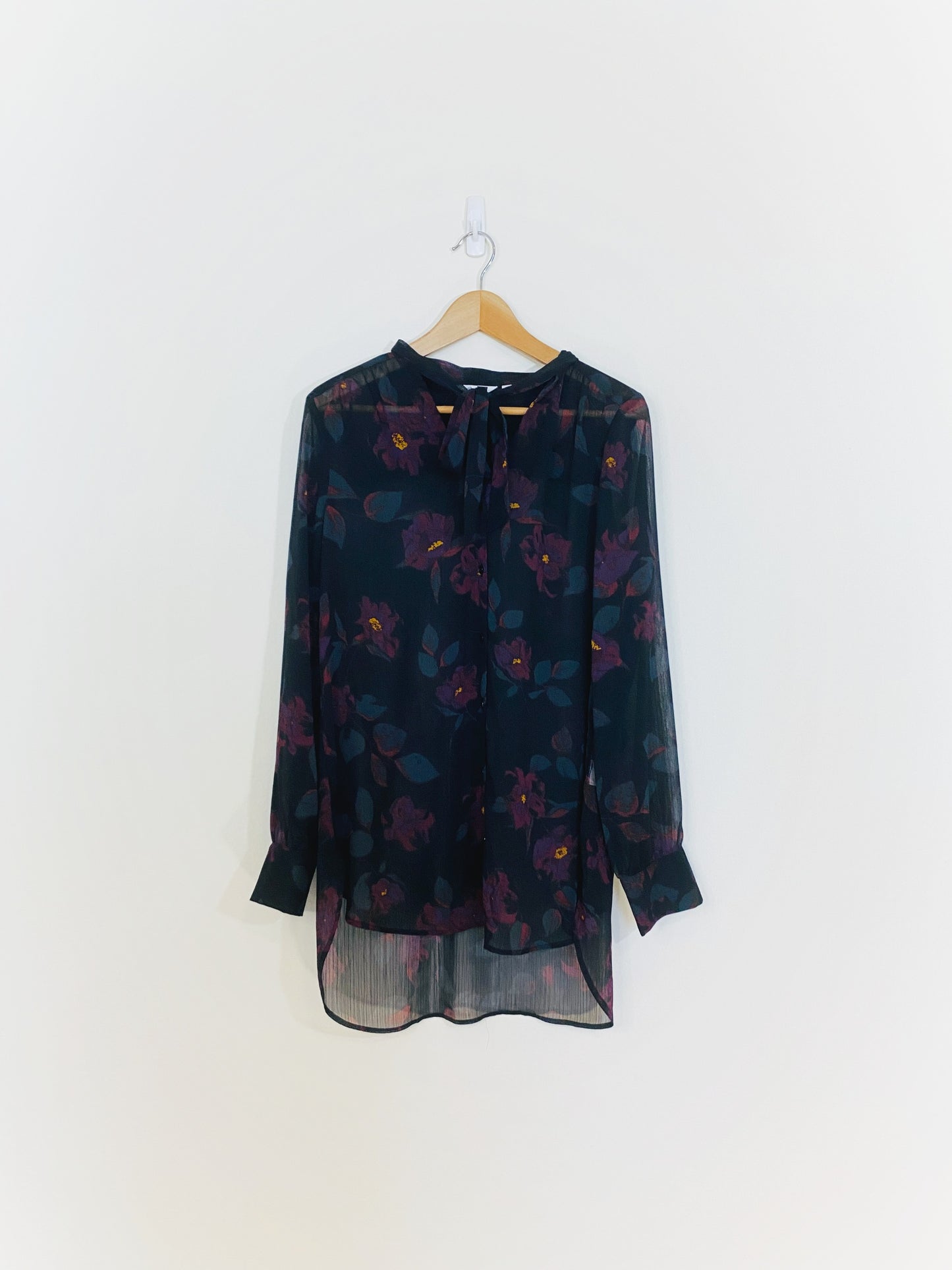 Chemisier à fleurs foncé (moyen)