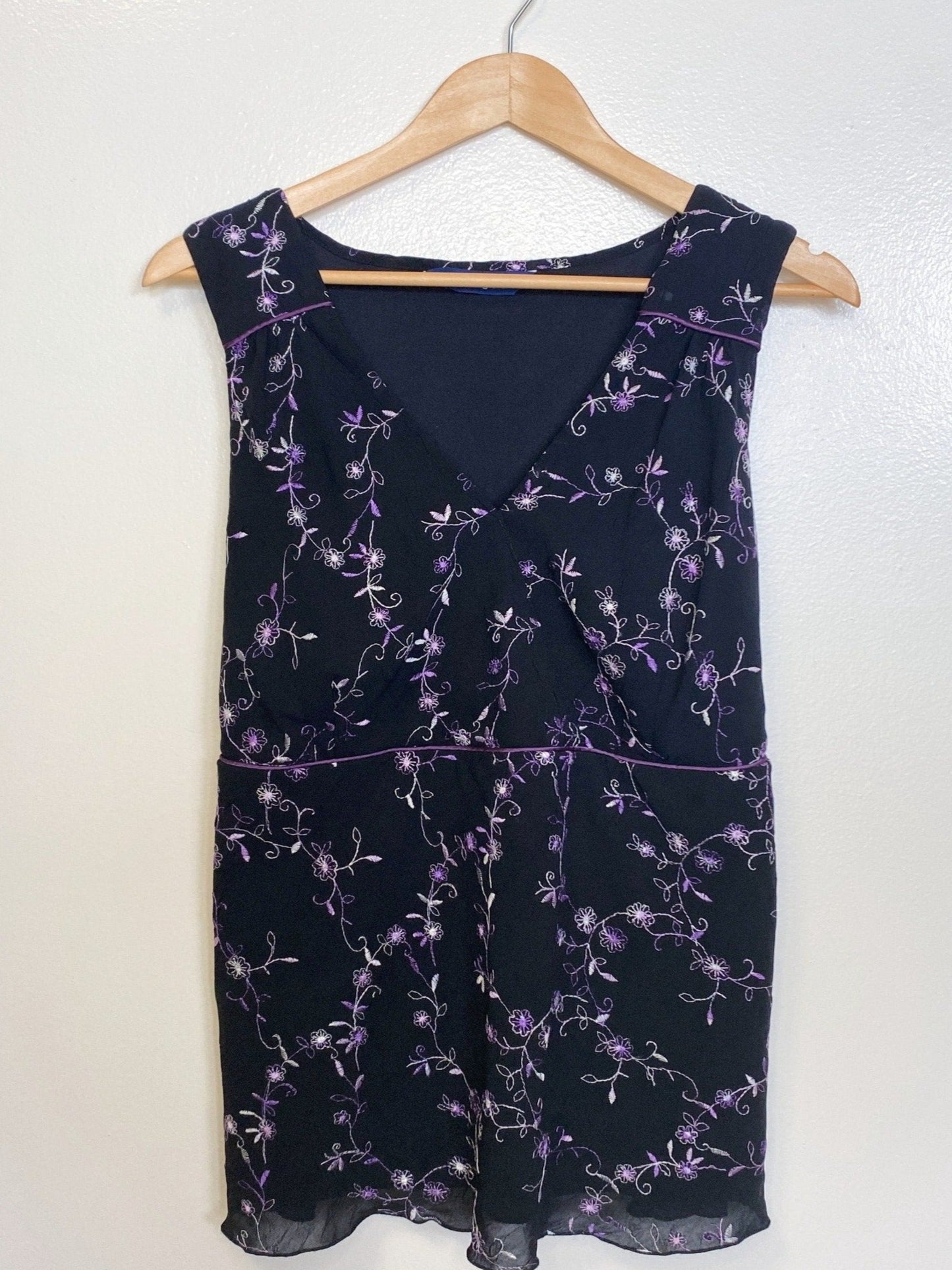 Blouse fleurie brodée (Taille 18)