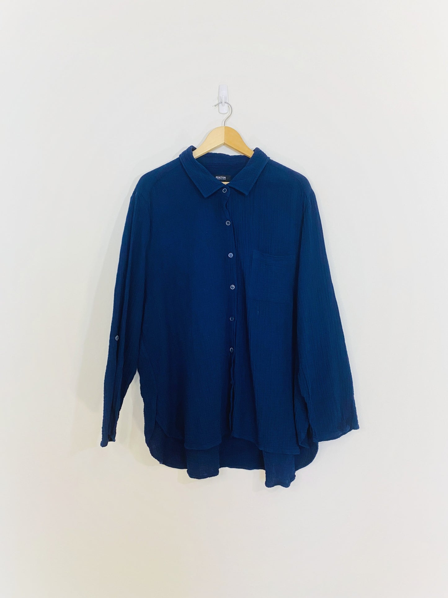 Chemisier boutonné bleu marine (XXL)