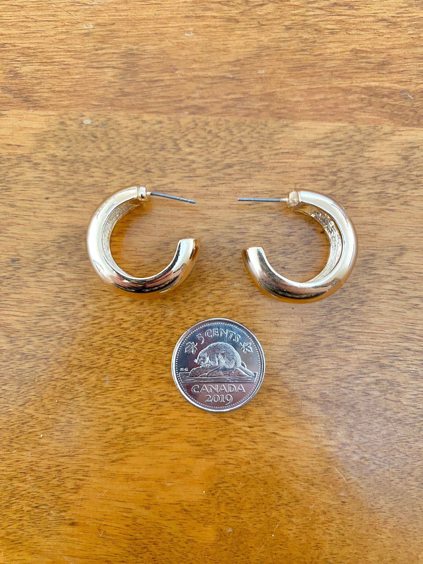 Boucles d'oreilles créoles ouvertes épaisses