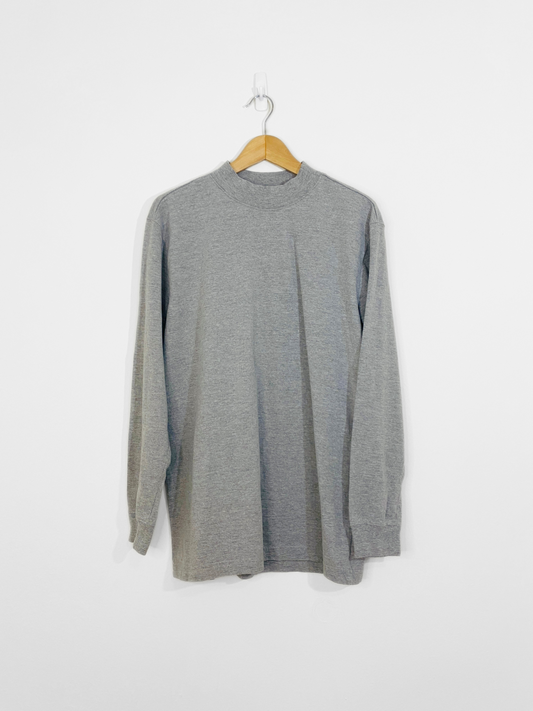 Grey Pullover (Medium)