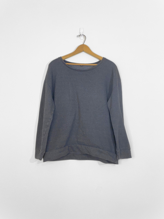Grey Pullover (Medium)