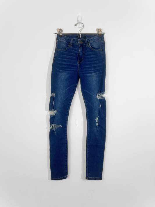 Distressed Skinny Jeans (size 26)
