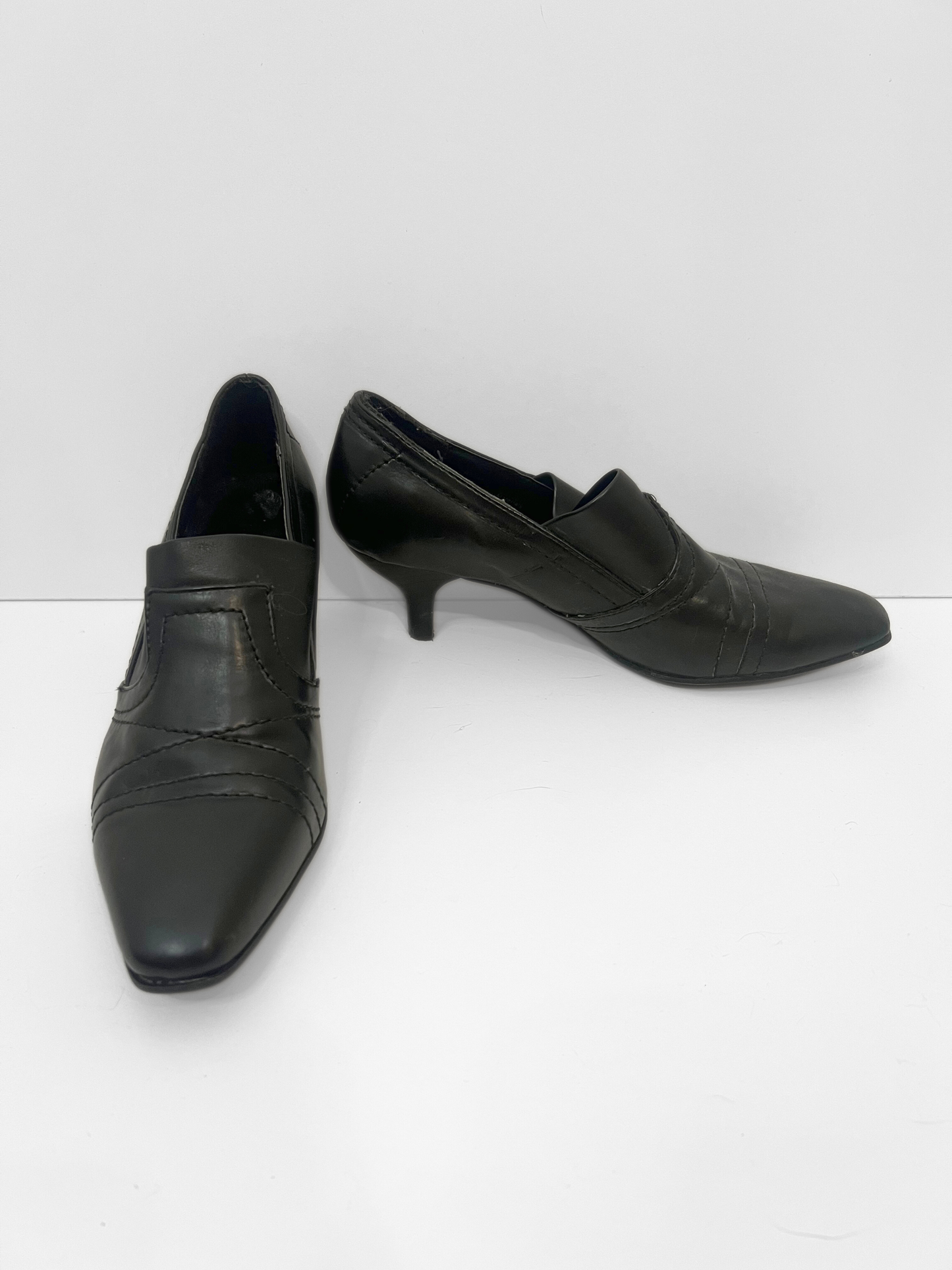 Black Heels (Size 8.5)