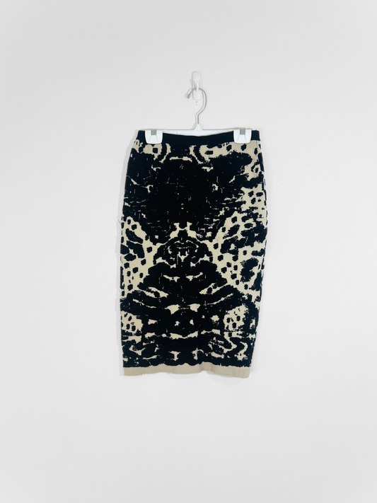 B&W Knit Skirt (Medium)
