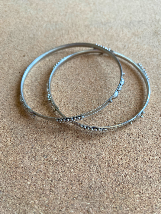 Set of 2 Silver Bangles