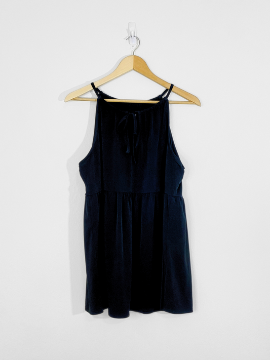 Black Sleeveless Blouse (3X)