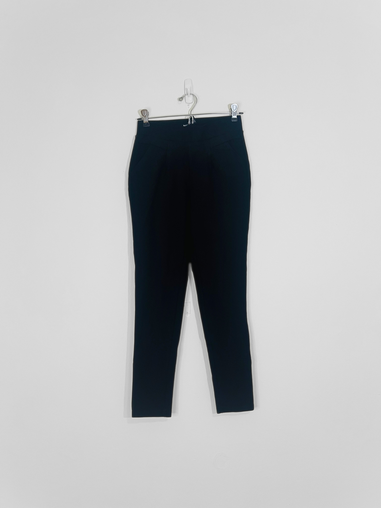 Black Pants (Medium)