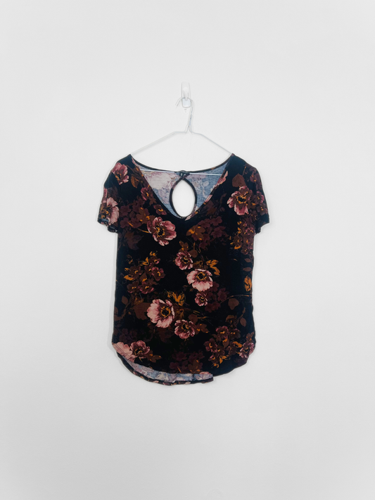 Floral Tee Shirt (Small)