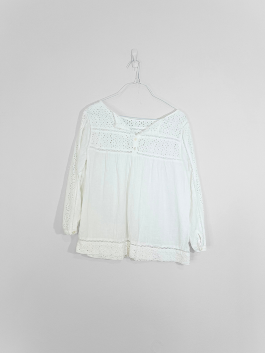 White Linen Blouse (Medium)