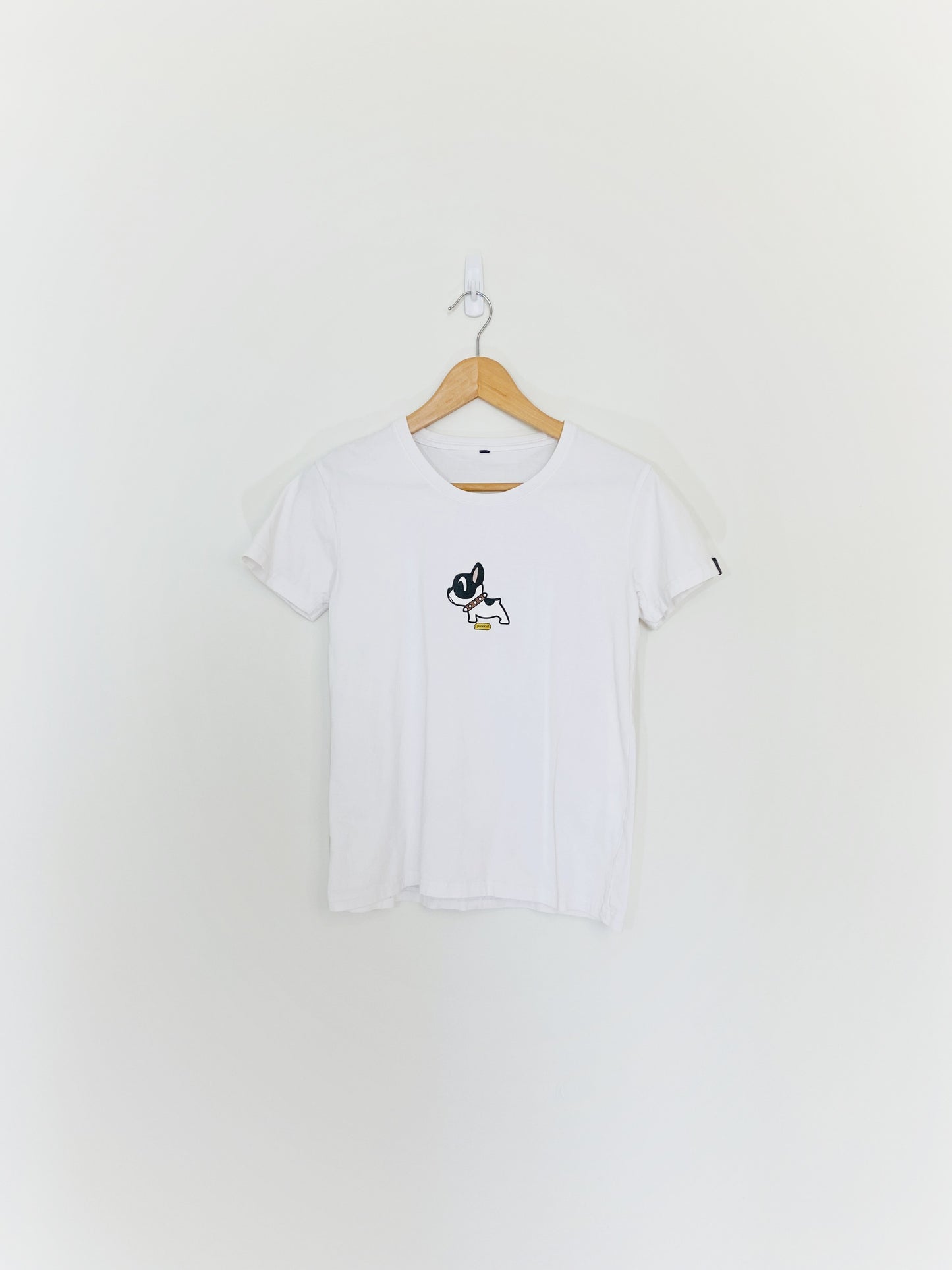 T-shirt graphique blanc (XS)