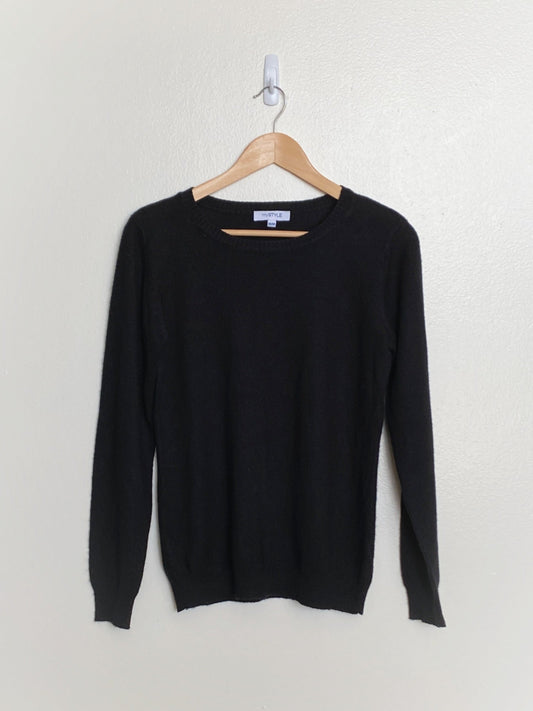 Black Pullover Knit (Medium)