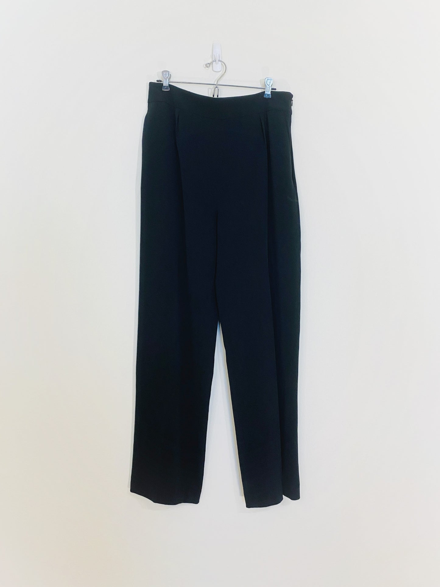 Pantalon noir (taille 6)