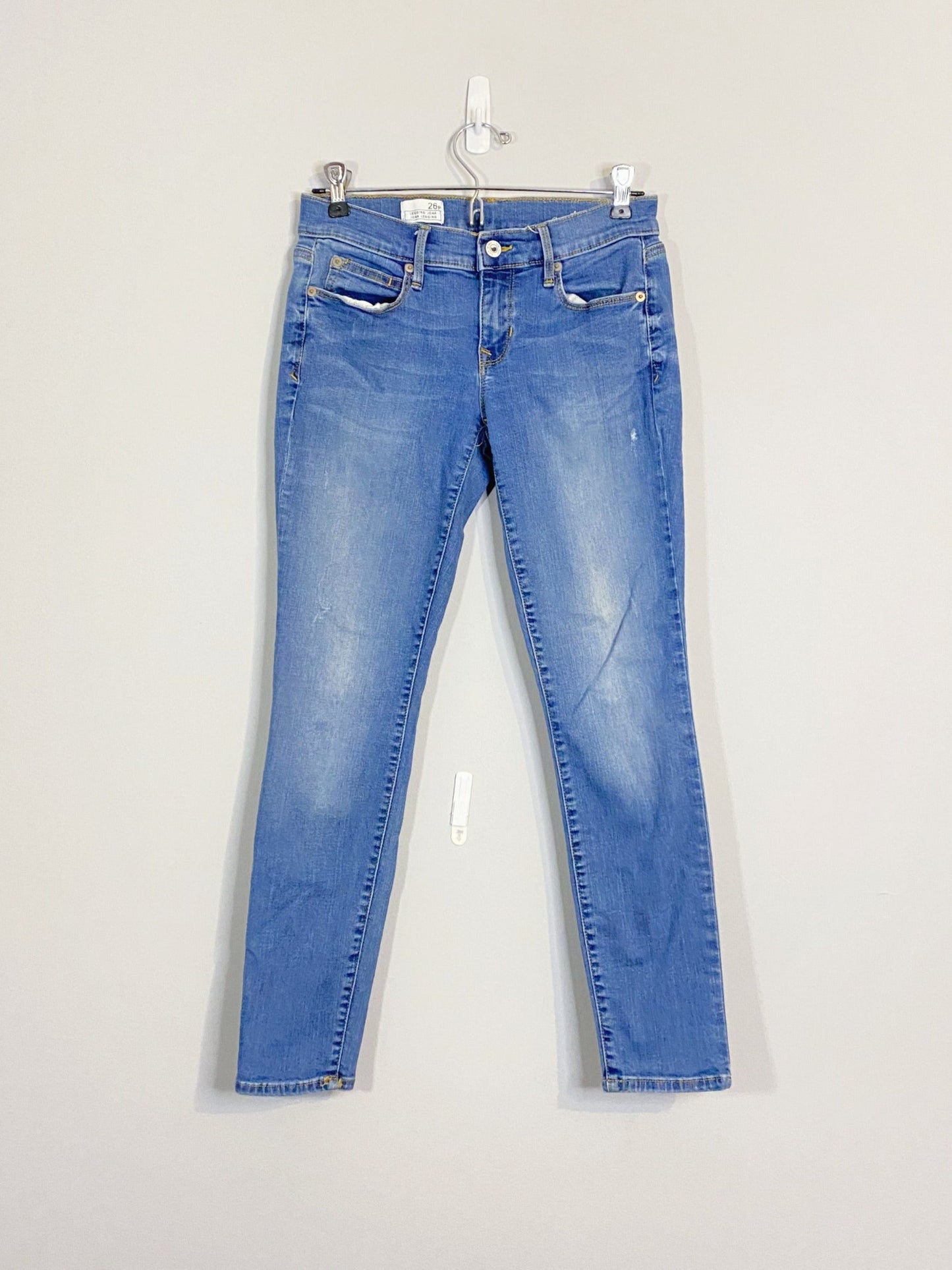 Light Blue Skinny Jeans (Size 26p)