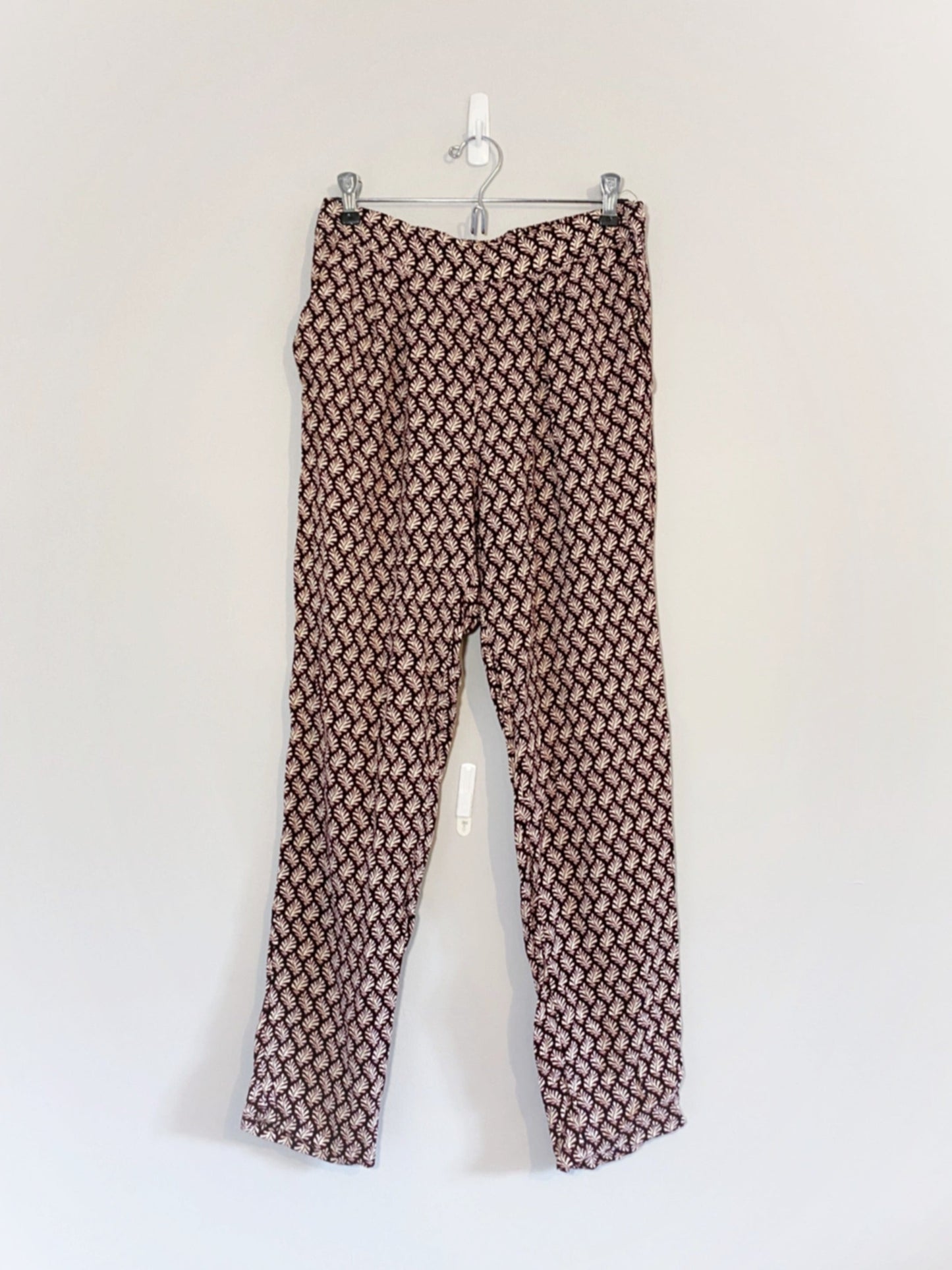 Light Lounge Pants (Size 8)