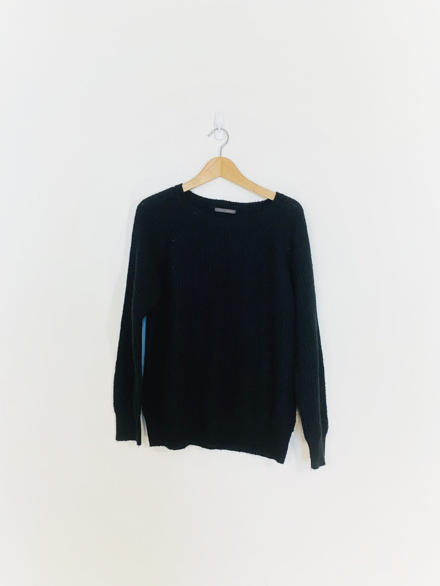 Black Knit Sweater (Large)