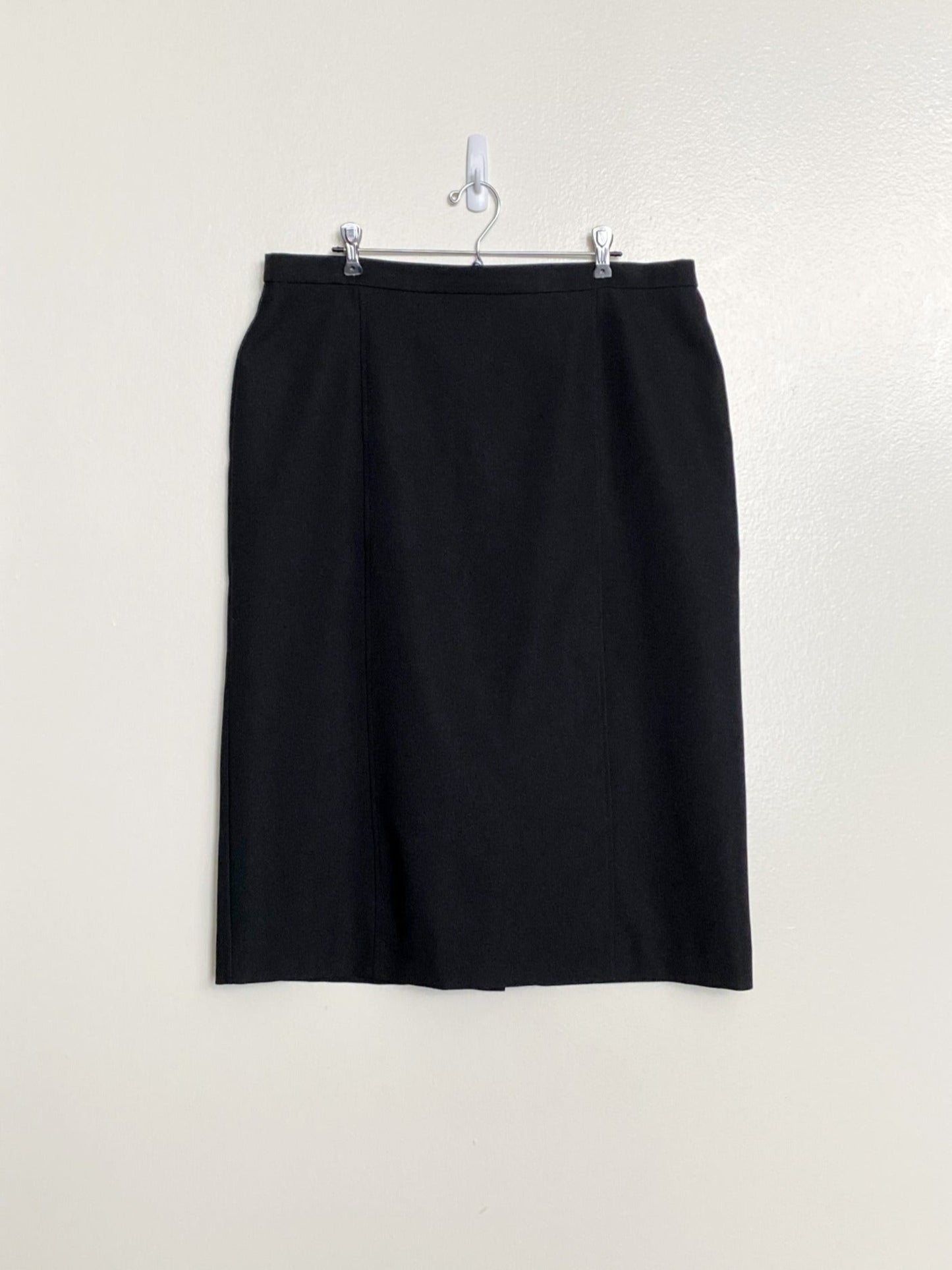 Black Pencil Skirt (1X)