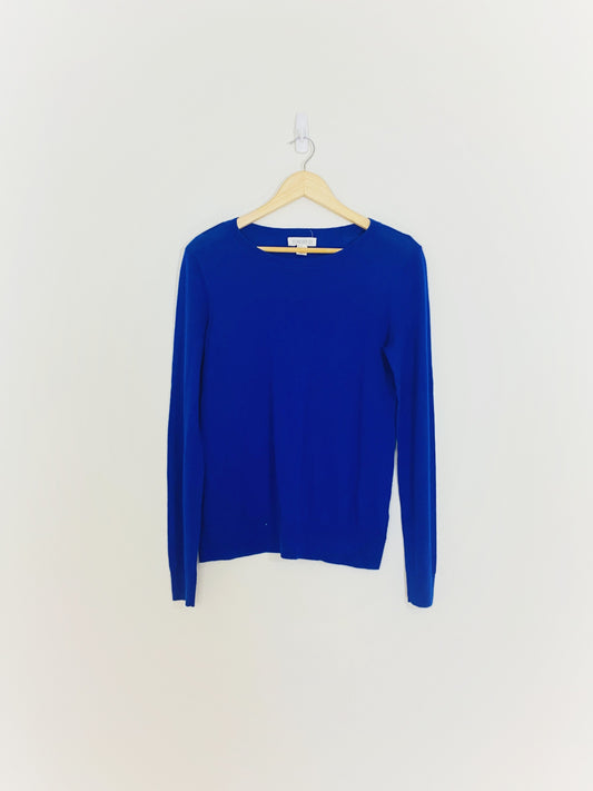 Pull léger bleu (moyen)